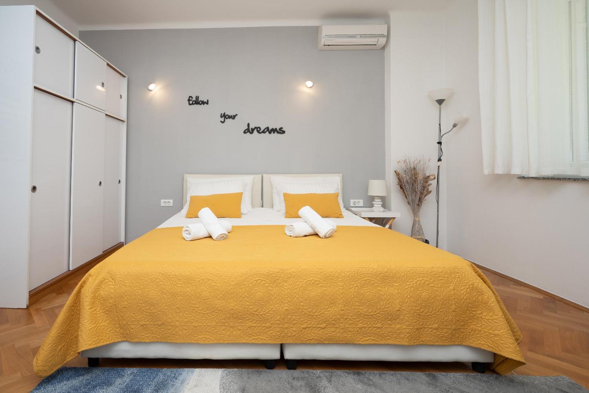 Nena Studio Apartment Задар Екстер'єр фото
